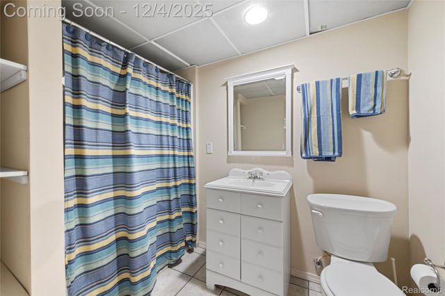 17224 Michigan Heights Drive, Brownstown Charter Township, MI 48174