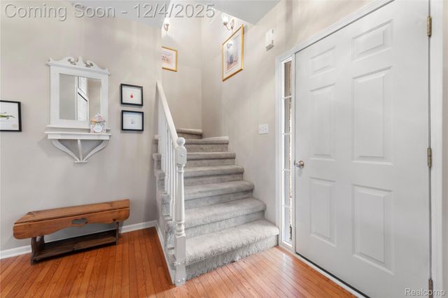 17224 Michigan Heights Drive, Brownstown Charter Township, MI 48174