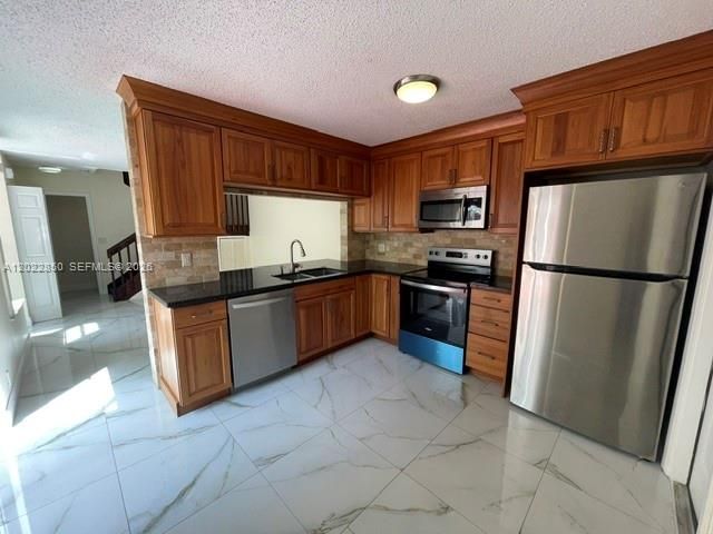 11009 Mainsail Dr 11009, Cooper City, FL 33026