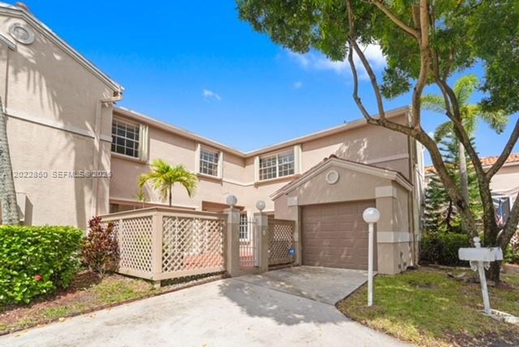 11009 Mainsail Dr 11009, Cooper City, FL 33026