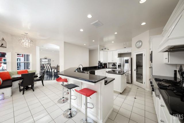 3849 Jenkins Road, Bakersfield, CA 93314