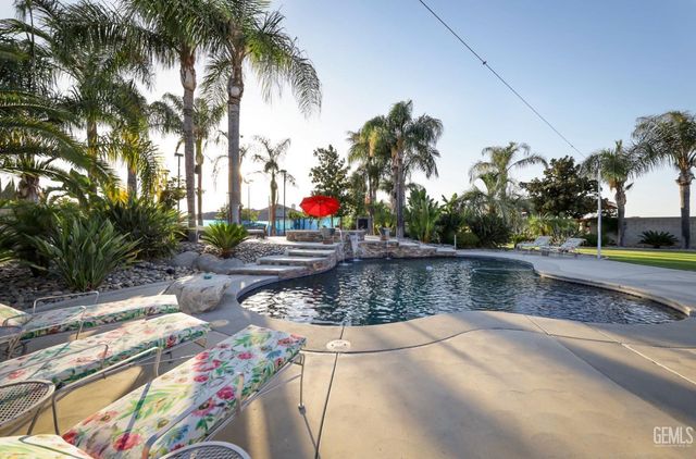 3849 Jenkins Road, Bakersfield, CA 93314