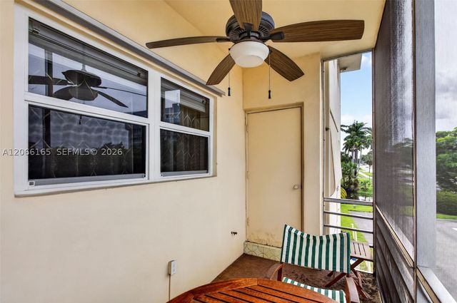 4299 NW 16th St 210, Lauderhill, FL 33313