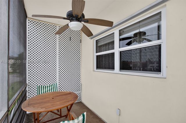 4299 NW 16th St 210, Lauderhill, FL 33313