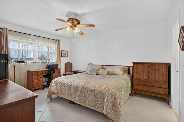 4299 NW 16th St 210, Lauderhill, FL 33313