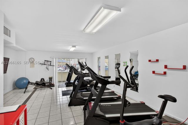 4299 NW 16th St 210, Lauderhill, FL 33313