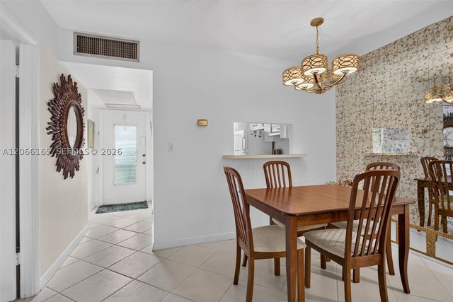 4299 NW 16th St 210, Lauderhill, FL 33313