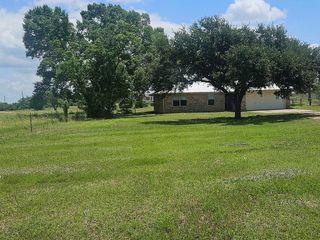 6422 Fm 50, Brenham, TX 77833
