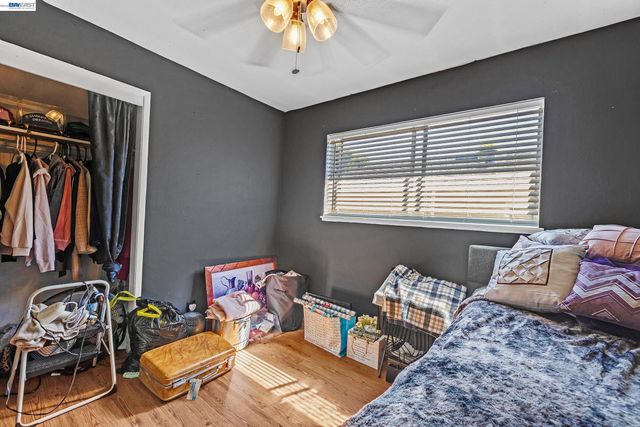 30236 Vanderbilt St, Hayward, CA 94544