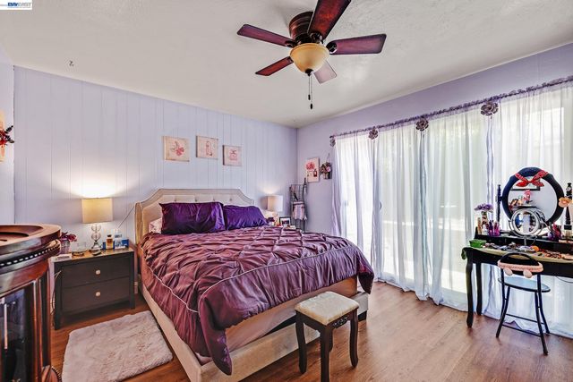 30236 Vanderbilt St, Hayward, CA 94544