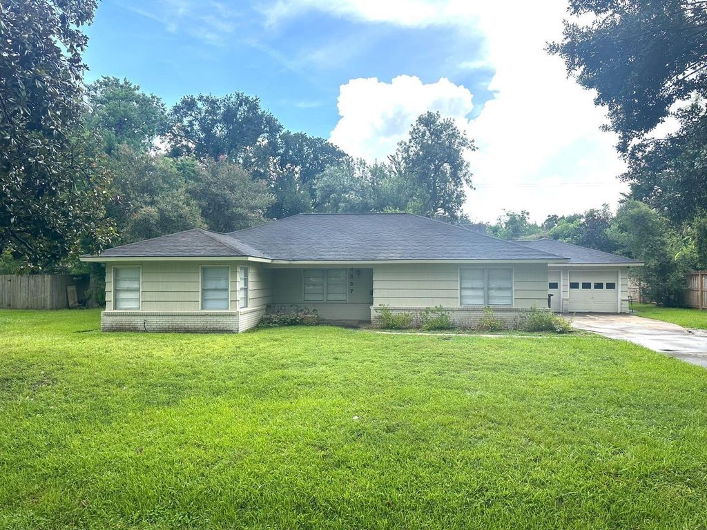 9337 Walterville Road, Houston, TX 77080