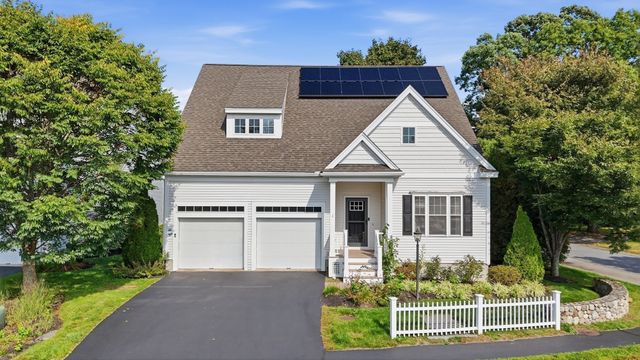 1 Martha Ln, Acton, MA 01720