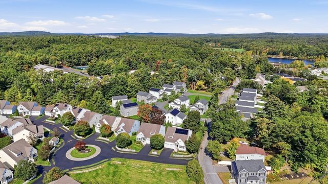 1 Martha Ln, Acton, MA 01720