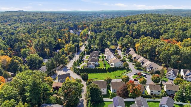 1 Martha Ln, Acton, MA 01720