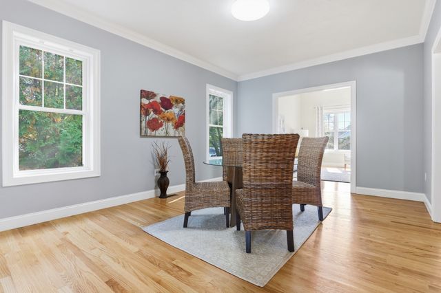 1 Martha Ln, Acton, MA 01720