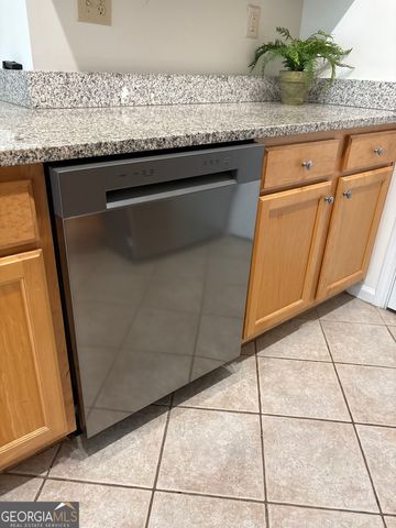 4333 Dunwoody Park 1405, Atlanta, GA 30338