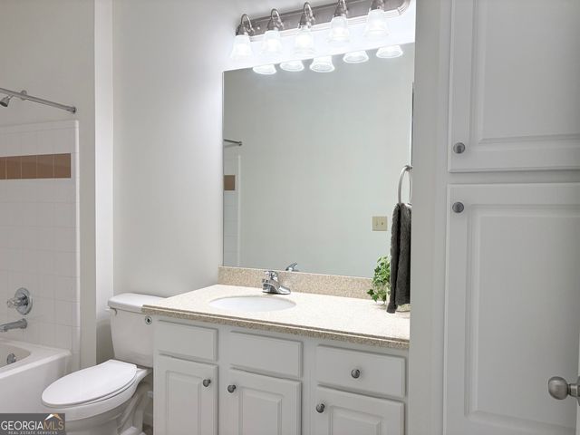 4333 Dunwoody Park 1405, Atlanta, GA 30338