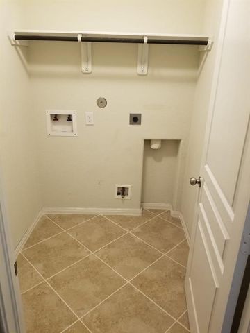 14103 Mystic Shores Lane, Houston, TX 77048