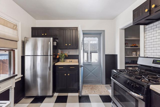 1679 Bayard Avenue, Saint Paul, MN 55116