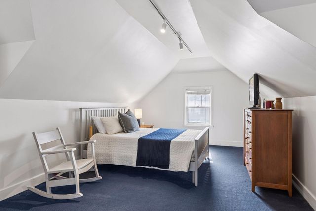 1679 Bayard Avenue, Saint Paul, MN 55116