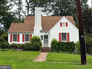 4612 AMHERST RD, College Park, MD 20740