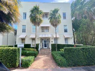 1521 Lenox Ave 106, Miami Beach, FL 33139