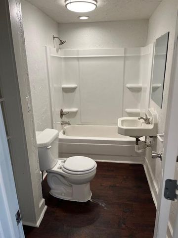 2912 N Independence Avenue, Oklahoma City, OK 73107