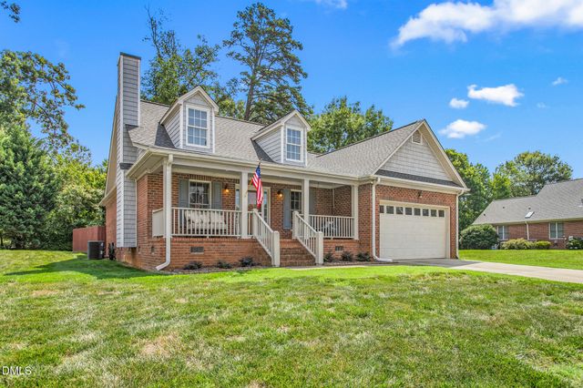 103 Somerset Court, Mebane, NC 27302