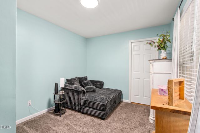 103 Somerset Court, Mebane, NC 27302