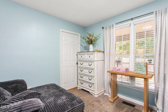 103 Somerset Court, Mebane, NC 27302