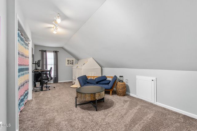 103 Somerset Court, Mebane, NC 27302