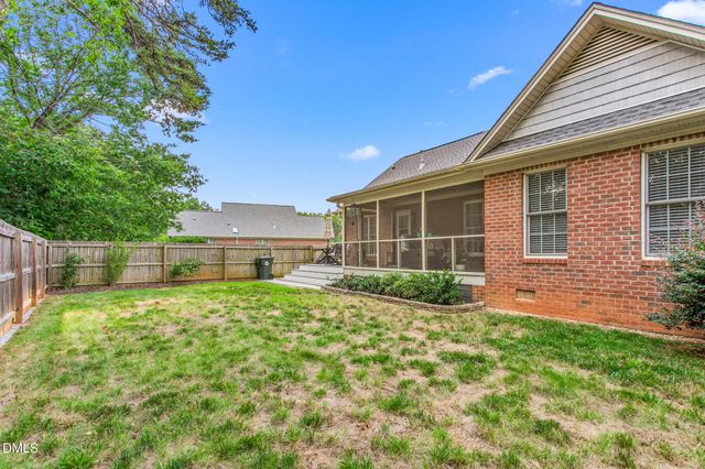 103 Somerset Court, Mebane, NC 27302