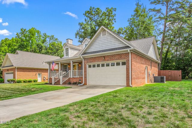 103 Somerset Court, Mebane, NC 27302