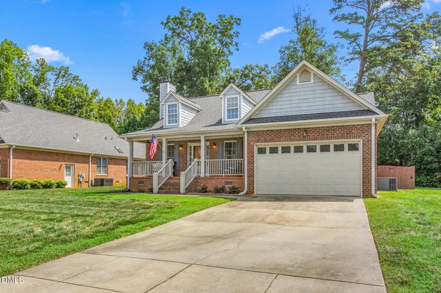 103 Somerset Court, Mebane, NC 27302