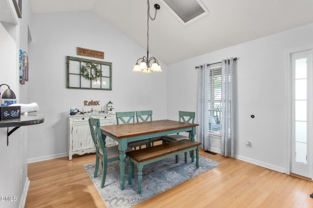 103 Somerset Court, Mebane, NC 27302