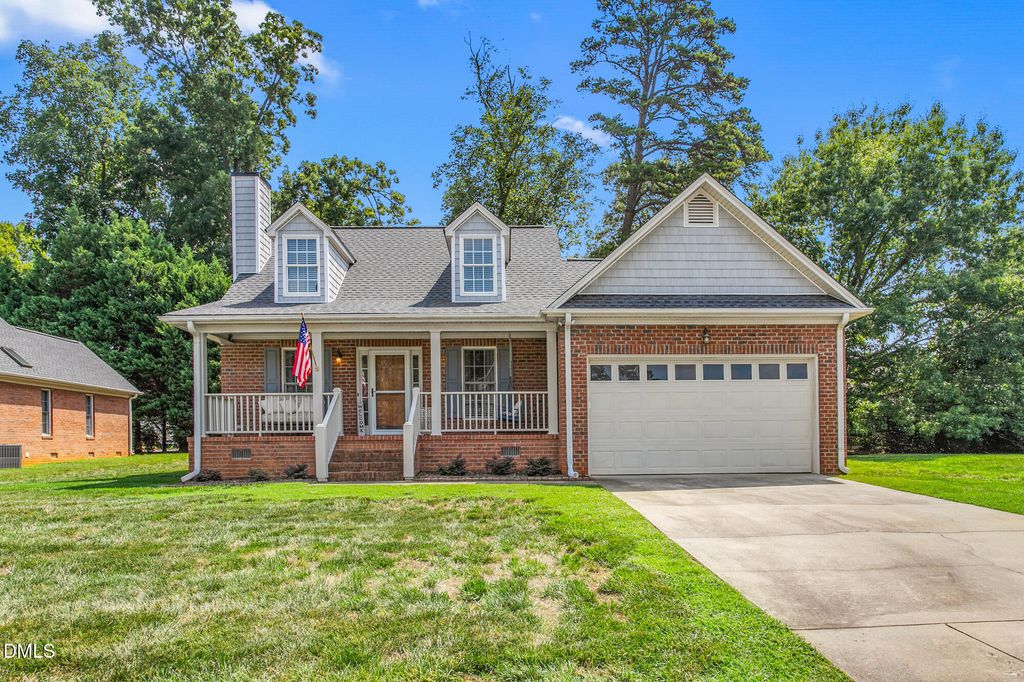 103 Somerset Court, Mebane, NC 27302