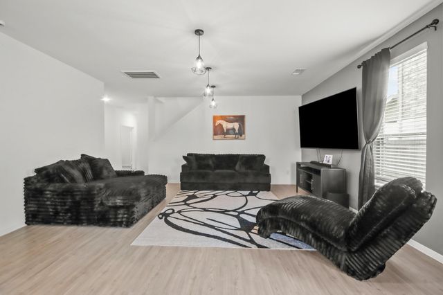 13519 Myrtle Gardens Boulevard, Magnolia, TX 77354