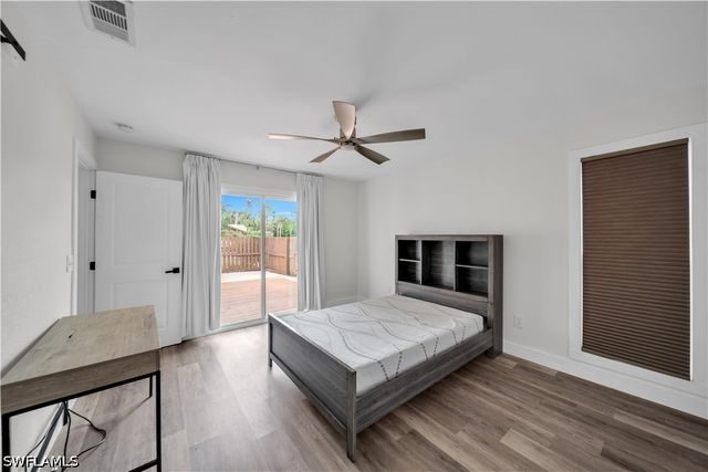 17305 Timber Oak LN, Fort Myers, FL 33908