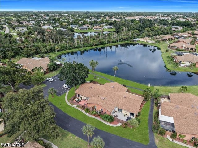 17305 Timber Oak LN, Fort Myers, FL 33908
