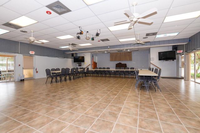 8 Lake Vista Trail 205, Port St Lucie, FL 34952