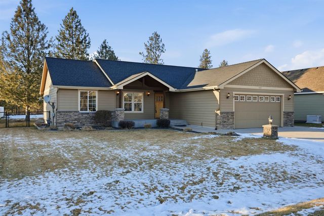 1031 N High Desert Dr, Deer Park, WA 99006