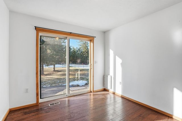 1031 N High Desert Dr, Deer Park, WA 99006