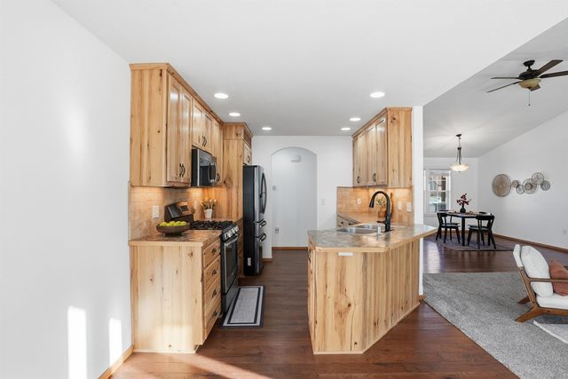 1031 N High Desert Dr, Deer Park, WA 99006