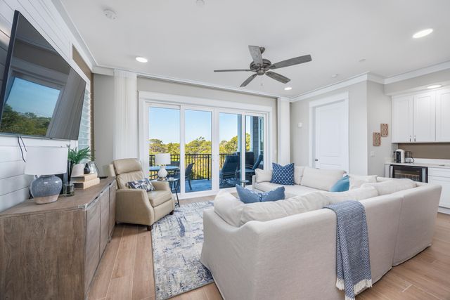 204 Henderson Resort Way 3101, Destin, FL 32541