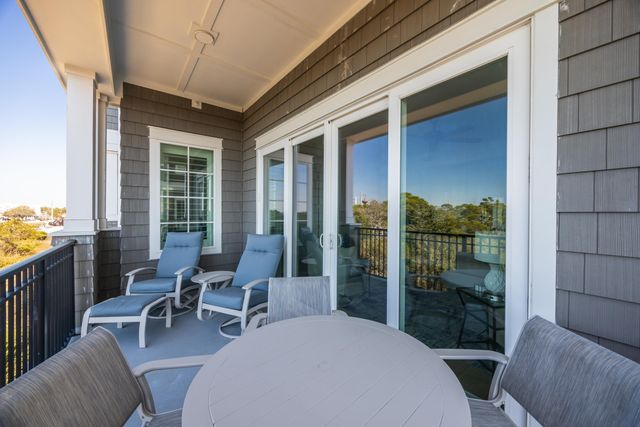 204 Henderson Resort Way 3101, Destin, FL 32541