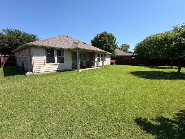 422 Beech Court, Forney, TX 75126