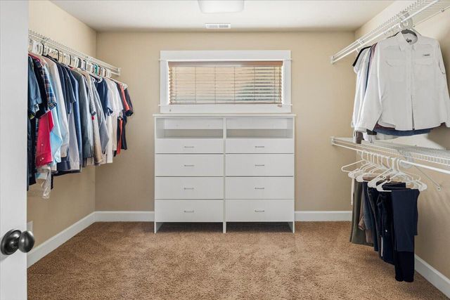 4122 SW Salmon Place, Redmond, OR 97756