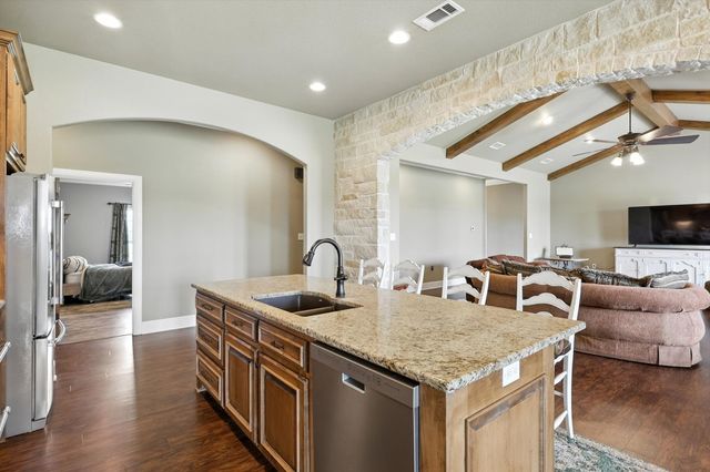 351 Private Road 3205, Bridgeport, TX 76426