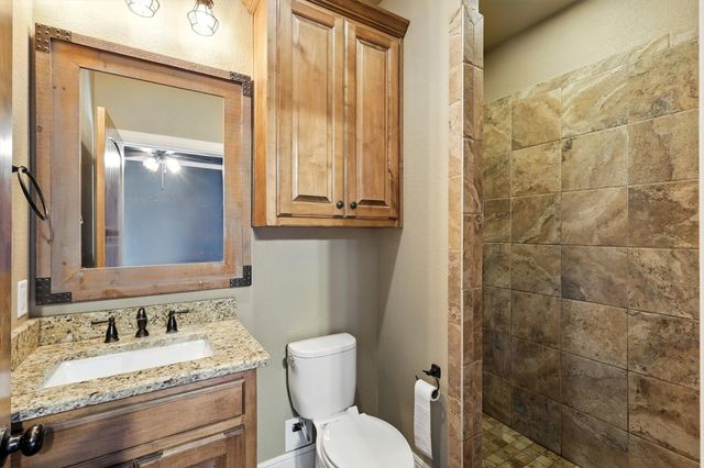 351 Private Road 3205, Bridgeport, TX 76426