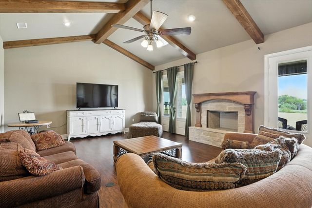 351 Private Road 3205, Bridgeport, TX 76426